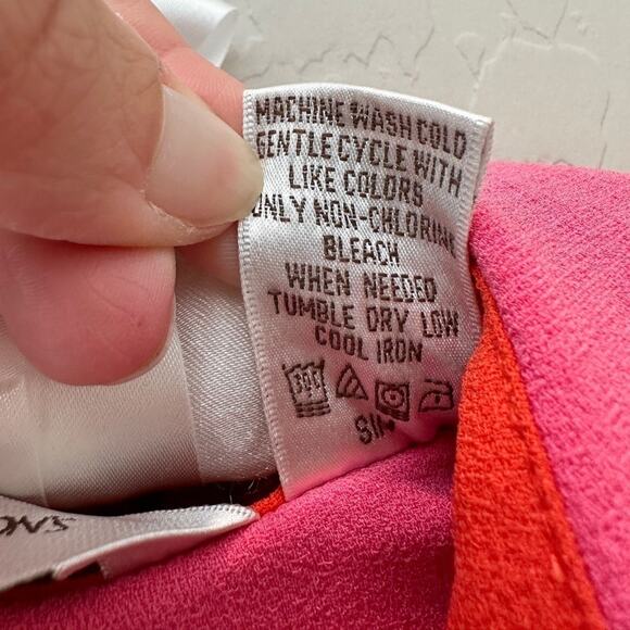 DRAPER’S & DAMON’S Petites Button Up Pink Blouse Embroidered Long Sleeve | Small - Picture 7 of 7